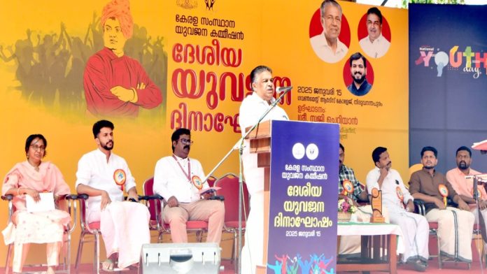 കേരളത്തിന് പ്രതിരോധം തീർക്കുന്നത് യുവശക്തി : മന്ത്രി സജി ചെറിയാൻ കേരളത്തിന് പ്രതിരോധം തീർക്കുന്നത് യുവശക്തി : മന്ത്രി സജി ചെറിയാൻ