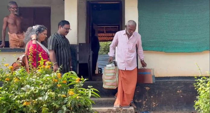 സാമൂഹ്യനീതി വകുപ്പ് മന്ത്രി ഡോ. ആർ.ബിന്ദുവിന്റെ ഇടപെടലിൽ വായോധികൻ സദാനന്ദന് സംരക്ഷണമൊരുങ്ങി സാമൂഹ്യനീതി വകുപ്പ് മന്ത്രി ഡോ. ആർ.ബിന്ദുവിന്റെ ഇടപെടലിൽ വായോധികൻ സദാനന്ദന് സംരക്ഷണമൊരുങ്ങി
