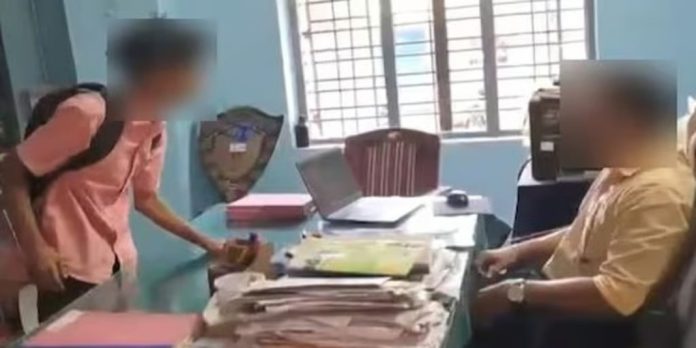വിദ്യാര്ഥി മാപ്പ് പറഞ്ഞു ; വിദ്യാര്ഥിയോട് ക്ഷമിക്കും ദൃശ്യങ്ങള് പ്രചരിച്ചത് അധ്യാപകരല്ല വിദ്യാര്ഥി മാപ്പ് പറഞ്ഞു ; വിദ്യാര്ഥിയോട് ക്ഷമിക്കും ദൃശ്യങ്ങള് പ്രചരിച്ചത് അധ്യാപകരല്ല