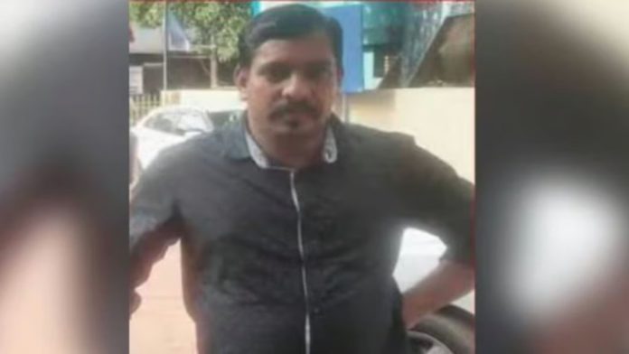 ക്ഷേത്ര ചടങ്ങിനിടെ കാഞ്ഞിരക്കായ കഴിച്ച് യുവാവ് മരിച്ചു ക്ഷേത്ര ചടങ്ങിനിടെ കാഞ്ഞിരക്കായ കഴിച്ച് യുവാവ് മരിച്ചു