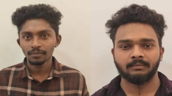 കുടുംബാഗങ്ങളോടൊപ്പം യാത്ര ചെയ്ത പെണ്കുട്ടിയെ ഉപദ്രവിച്ചു ; രണ്ട് യുവാക്കൾ പിടിയിൽ കുടുംബാഗങ്ങളോടൊപ്പം യാത്ര ചെയ്ത പെണ്കുട്ടിയെ ഉപദ്രവിച്ചു ; രണ്ട് യുവാക്കൾ പിടിയിൽ