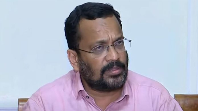 അതിദരിദ്രർക്ക് പട്ടയ വിതരണം മാർച്ചിനകം പൂർത്തിയാക്കണം : റവന്യു മന്ത്രി അതിദരിദ്രർക്ക് പട്ടയ വിതരണം മാർച്ചിനകം പൂർത്തിയാക്കണം : റവന്യു മന്ത്രി