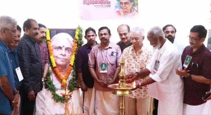 സുഗതകുമാരിയുടെ നവതി ആഘോഷ സമാപനങ്ങള്ക്ക് തുടക്കം കുറിച്ചു : സമാപന സമ്മേളനം 22 ന് സുഗതകുമാരിയുടെ നവതി ആഘോഷ സമാപനങ്ങള്ക്ക് തുടക്കം കുറിച്ചു : സമാപന സമ്മേളനം 22 ന്