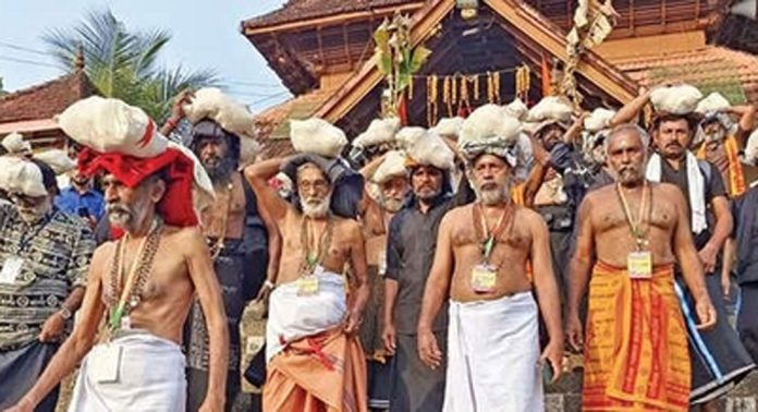 അമ്പലപ്പുഴ പേട്ടസംഘം മണിമലക്കാവിൽ ; ഇന്ന് ആഴിപൂജ അമ്പലപ്പുഴ പേട്ടസംഘം മണിമലക്കാവിൽ ; ഇന്ന് ആഴിപൂജ