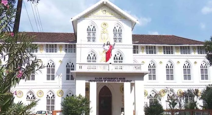 അങ്കമാലി അതിരൂപതയിലെ തർക്കത്തിൽ താത്കാലിക സമവായം അങ്കമാലി അതിരൂപതയിലെ തർക്കത്തിൽ താത്കാലിക സമവായം