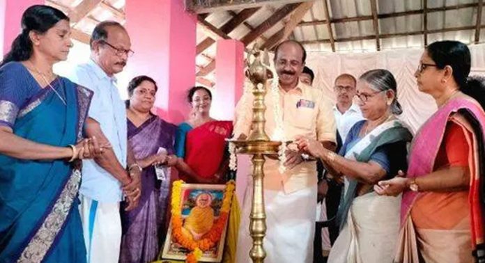 അയിരൂർ പുത്തേഴം കാഞ്ഞിറ്റുകര എസ്. എൻ. ഡി. പി. വൊക്കേഷണൽ ഹയർ സെക്കൻഡറി സ്കൂളിന്റെ വാര്ഷികാഘോഷം നടന്നു അയിരൂർ പുത്തേഴം കാഞ്ഞിറ്റുകര എസ്. എൻ. ഡി. പി. വൊക്കേഷണൽ ഹയർ സെക്കൻഡറി സ്കൂളിന്റെ വാര്ഷികാഘോഷം നടന്നു