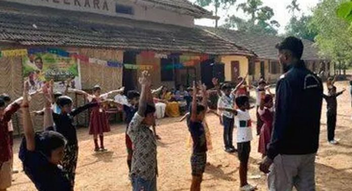 മുളക്കുഴ പഞ്ചായത്ത് വാർഷിക പദ്ധതി ; വിദ്യാർത്ഥികൾക്ക് കായിക പരിശീലനം കളിക്കളം ആരംഭിച്ചു മുളക്കുഴ പഞ്ചായത്ത് വാർഷിക പദ്ധതി ; വിദ്യാർത്ഥികൾക്ക് കായിക പരിശീലനം കളിക്കളം ആരംഭിച്ചു