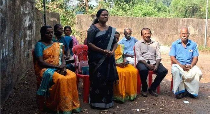 ചെറിയനാട് റെയിൽവേ സ്റ്റേഷൻ വാർഡിൽ സോളാർ ക്യാമറകൾ സ്ഥാപിച്ചു ചെറിയനാട് റെയിൽവേ സ്റ്റേഷൻ വാർഡിൽ സോളാർ ക്യാമറകൾ സ്ഥാപിച്ചു