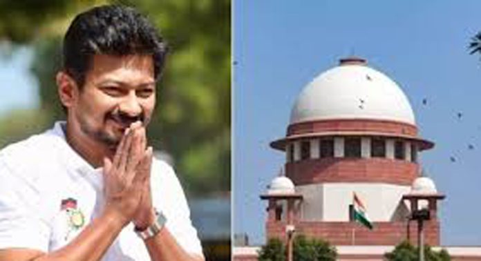 ഉദയനിധി സ്റ്റാലിനെതിരെ ക്രിമിനൽ നടപടി വേണമെന്ന് ആവശ്യപ്പെട്ട് നൽകിയ പെറ്റീഷനുകൾ സുപ്രീം കോടതി തള്ളി ഉദയനിധി സ്റ്റാലിനെതിരെ ക്രിമിനൽ നടപടി വേണമെന്ന് ആവശ്യപ്പെട്ട് നൽകിയ പെറ്റീഷനുകൾ സുപ്രീം കോടതി തള്ളി