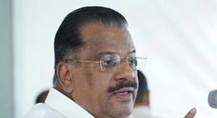 മാനന്തവാടിയിൽ യുഡിഎഫ് നടത്തുന്ന ഹർത്താലിനെ വിമർശിച്ച് സിപിഎം നേതാവ് ഇ പി ജയരാജൻ മാനന്തവാടിയിൽ യുഡിഎഫ് നടത്തുന്ന ഹർത്താലിനെ വിമർശിച്ച് സിപിഎം നേതാവ് ഇ പി ജയരാജൻ