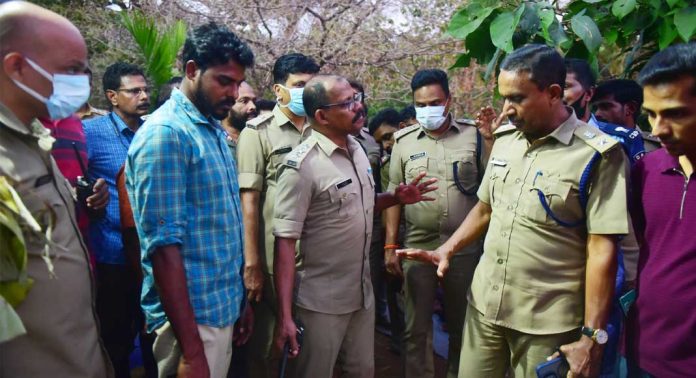 മകരവിളക്ക് : സുരക്ഷാ ക്രമീകരണങ്ങൾ വിലയിരുത്തി മകരവിളക്ക് : സുരക്ഷാ ക്രമീകരണങ്ങൾ വിലയിരുത്തി