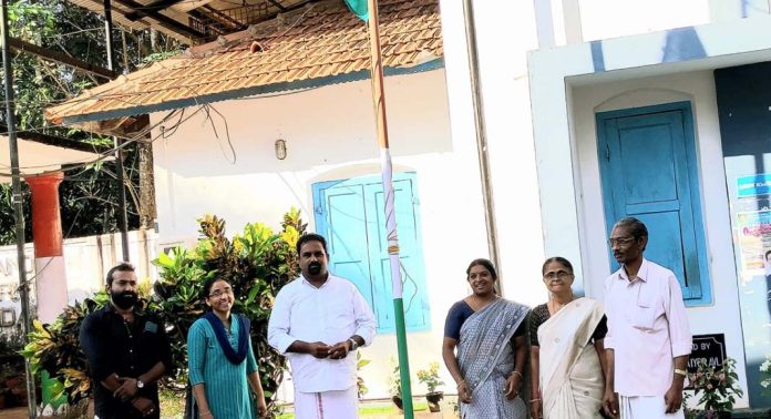 ഭാരതത്തിന്റെ 75-ാം റിപ്പബ്ളിക് ദിനം ഇലന്തൂർ ഗ്രാമപഞ്ചായത്തില് ആഘോഷിച്ചു ഭാരതത്തിന്റെ 75-ാം റിപ്പബ്ളിക് ദിനം ഇലന്തൂർ ഗ്രാമപഞ്ചായത്തില് ആഘോഷിച്ചു