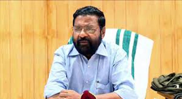 തിരുവനന്തപുരം മെഡിക്കല് കോളേജില് ഒ പി ടിക്കറ്റ് നിരക്ക് കൂട്ടിയതിനെ ന്യായികരിച്ച് കടകംപള്ളി സുരേന്ദ്രന് തിരുവനന്തപുരം മെഡിക്കല് കോളേജില് ഒ പി ടിക്കറ്റ് നിരക്ക് കൂട്ടിയതിനെ ന്യായികരിച്ച് കടകംപള്ളി സുരേന്ദ്രന്
