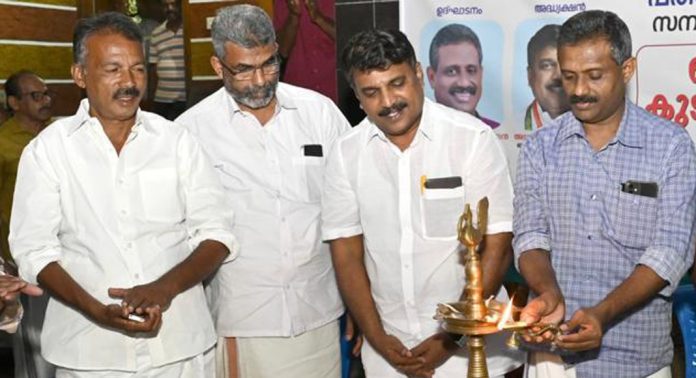 കൊരട്ടിമുക്ക് ലക്ഷം വീട് കുടിവെള്ള പദ്ധതിയുടെ ഉദ്ഘാടനം നടന്നു കൊരട്ടിമുക്ക് ലക്ഷം വീട് കുടിവെള്ള പദ്ധതിയുടെ ഉദ്ഘാടനം നടന്നു