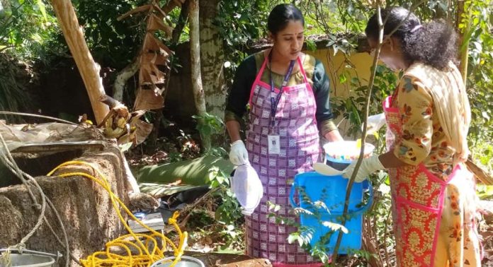 കോട്ടാങ്ങല് പടയണി ; ക്ഷേത്രപരിസരത്തെ കിണറുകൾ ക്ളോറിനേഷൻ നടത്തി കോട്ടാങ്ങല് പടയണി ; ക്ഷേത്രപരിസരത്തെ കിണറുകൾ ക്ളോറിനേഷൻ നടത്തി