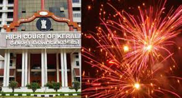 തിരുവമ്പാടി, പാറമേക്കാവ് ദേവസ്വങ്ങളുടെ വേല വെടിക്കെട്ട് ; ഹൈക്കോടതി അനുമതി നൽകി തിരുവമ്പാടി, പാറമേക്കാവ് ദേവസ്വങ്ങളുടെ വേല വെടിക്കെട്ട് ; ഹൈക്കോടതി അനുമതി നൽകി
