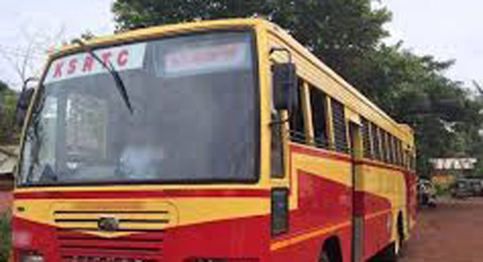മല്ലപ്പള്ളി– തിരുവനന്തപുരം ഫാസ്റ്റ് പാസഞ്ചർ ആരും അറിയാതെ റൂട്ടു മാറ്റി ; പരാതിയായപ്പോൾ പഴയപോലെയാക്കി മല്ലപ്പള്ളി– തിരുവനന്തപുരം ഫാസ്റ്റ് പാസഞ്ചർ ആരും അറിയാതെ റൂട്ടു മാറ്റി ; പരാതിയായപ്പോൾ പഴയപോലെയാക്കി