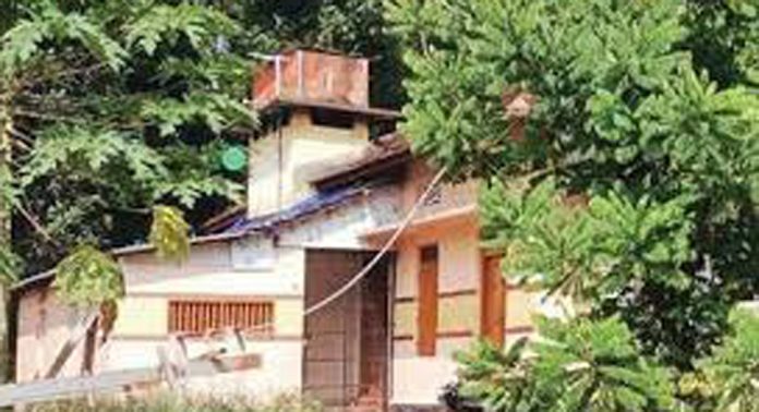മീൽസ് ഓൺ വീൽസ് സ്വയംതൊഴിൽ പദ്ധതി കട്ടപ്പുറത്തായി ; പാഴായത് 3.84 ലക്ഷം രൂപ മീൽസ് ഓൺ വീൽസ് സ്വയംതൊഴിൽ പദ്ധതി കട്ടപ്പുറത്തായി ; പാഴായത് 3.84 ലക്ഷം രൂപ