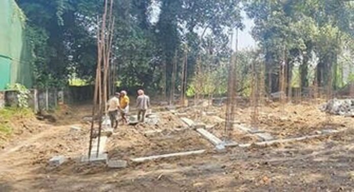തെരുവുനായ നിയന്ത്രണപദ്ധതി : പുളിക്കീഴ് കെട്ടിടത്തിന്റെ പണി തുടങ്ങി തെരുവുനായ നിയന്ത്രണപദ്ധതി : പുളിക്കീഴ് കെട്ടിടത്തിന്റെ പണി തുടങ്ങി