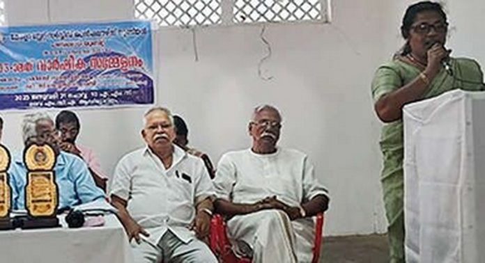 പെൻഷൻ ക്ഷാമാശ്വാസ കുടിശ്ശികകൾ ഉടൻ അനുവദിക്കണം ; കേരള സ്റ്റേറ്റ് സർവീസ് പെൻഷനേഴ്സ് യൂണിയൻ പഴവങ്ങാടി യൂണിറ്റ് പെൻഷൻ ക്ഷാമാശ്വാസ കുടിശ്ശികകൾ ഉടൻ അനുവദിക്കണം ; കേരള സ്റ്റേറ്റ് സർവീസ് പെൻഷനേഴ്സ് യൂണിയൻ പഴവങ്ങാടി യൂണിറ്റ്
