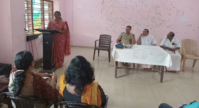 യുപി, ഹയർസെക്കൻഡറി സ്കൂളിലെ അധ്യാപകരെ ഉൾപ്പെടുത്തി പോക്സോ ബോധവല്ക്കരണ ക്ലാസ് നടത്തി യുപി, ഹയർസെക്കൻഡറി സ്കൂളിലെ അധ്യാപകരെ ഉൾപ്പെടുത്തി പോക്സോ ബോധവല്ക്കരണ ക്ലാസ് നടത്തി