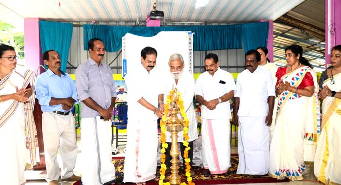 കോന്നി ശ്രീനാരായണ പബ്ലിക് സ്കൂളിലെ വാർഷിക ധ്യാനം നടന്നു കോന്നി ശ്രീനാരായണ പബ്ലിക് സ്കൂളിലെ വാർഷിക ധ്യാനം നടന്നു
