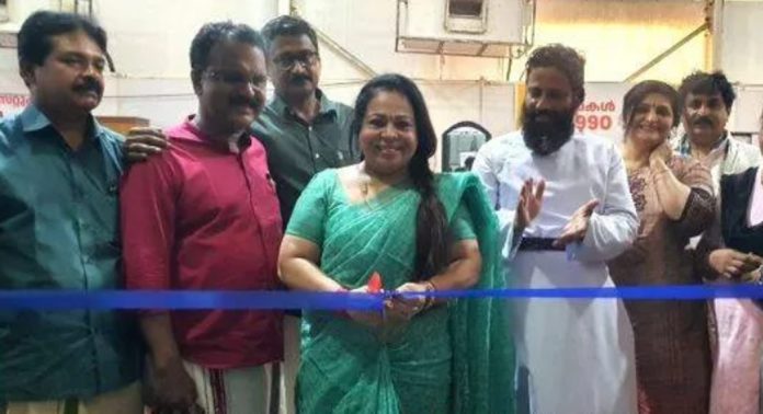 ദേശീയ സരസ് മേള നഗറിൽ ആരംഭിച്ച ഔഷധി സ്റ്റാൾ ഉദ്ഘാടനം ചെയ്തു ദേശീയ സരസ് മേള നഗറിൽ ആരംഭിച്ച ഔഷധി സ്റ്റാൾ ഉദ്ഘാടനം ചെയ്തു