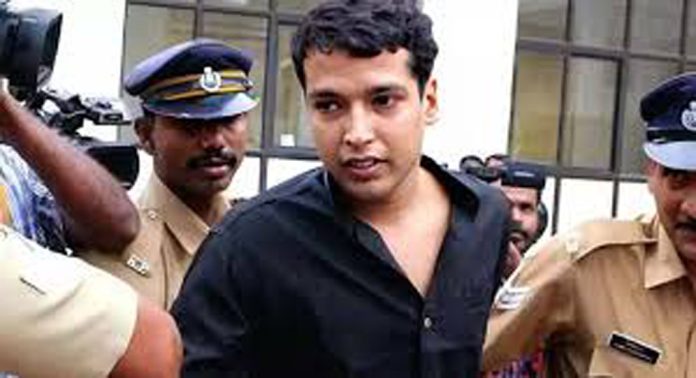 നടിയെ ആക്രമിച്ച കേസിൽ ഒന്നാംപ്രതിയായ പൾസർ സുനി സുപ്രീം കോടതിയെ സമീപിച്ചു നടിയെ ആക്രമിച്ച കേസിൽ ഒന്നാംപ്രതിയായ പൾസർ സുനി സുപ്രീം കോടതിയെ സമീപിച്ചു