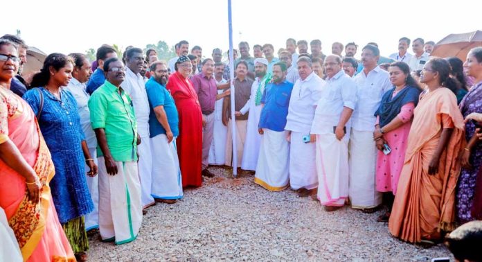 ദേശീയ സരസ് മേള 2025 ; കുടുംബശ്രീ മിഷൻ എക്സിക്യൂട്ടീവ് ഡയറക്ടർ എച്ച് ദിനേശൻ ഐഎഎസ് കാൽ നാട്ടി ദേശീയ സരസ് മേള 2025 ; കുടുംബശ്രീ മിഷൻ എക്സിക്യൂട്ടീവ് ഡയറക്ടർ എച്ച് ദിനേശൻ ഐഎഎസ് കാൽ നാട്ടി