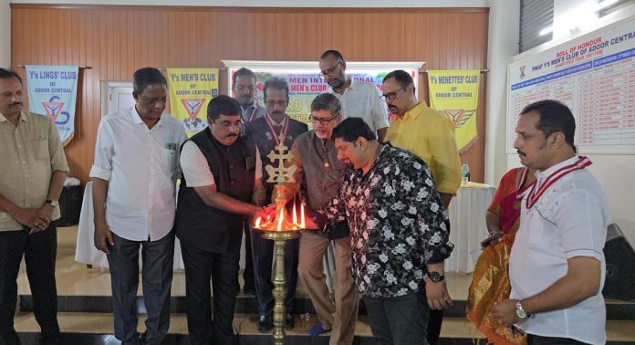 വൈസ് മെന് അടൂര് സെന്ട്രല് ക്ലബ്ബിന്റെ ക്രിസ്തുമസ് പുതുവത്സര ആഘോഷ പരിപാടികള് നടന്നു വൈസ് മെന് അടൂര് സെന്ട്രല് ക്ലബ്ബിന്റെ ക്രിസ്തുമസ് പുതുവത്സര ആഘോഷ പരിപാടികള് നടന്നു
