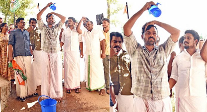 പത്തനംതിട്ട വാട്ടർ അതോറിറ്റി ഓഫീസില് തുണിയലക്കും കുളിയും ; വേറിട്ട പ്രതിഷേധവുമായി യൂത്ത് കോൺഗ്രസ് പത്തനംതിട്ട വാട്ടർ അതോറിറ്റി ഓഫീസില് തുണിയലക്കും കുളിയും ; വേറിട്ട പ്രതിഷേധവുമായി യൂത്ത് കോൺഗ്രസ്