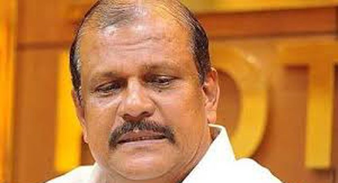 മത വിദ്വേഷ പരാമർശ കേസ് ; പി സി ജോർജിനെ കസ്റ്റഡിയിൽ വിട്ടു മത വിദ്വേഷ പരാമർശ കേസ് ; പി സി ജോർജിനെ കസ്റ്റഡിയിൽ വിട്ടു