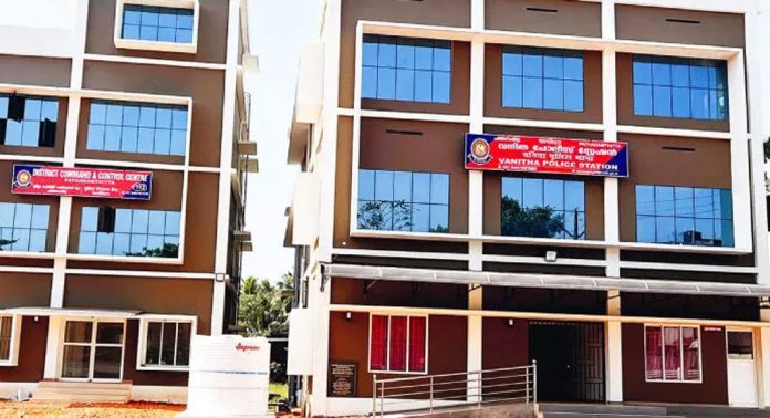 പത്തനംതിട്ട വനിത പോലീസ് സ്റ്റേഷന് ഉദ്ഘാടനത്തിനൊരുങ്ങുന്നു പത്തനംതിട്ട വനിത പോലീസ് സ്റ്റേഷന് ഉദ്ഘാടനത്തിനൊരുങ്ങുന്നു