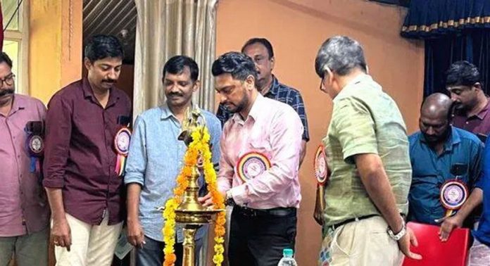 കെ.സി.ജെ.എസ്.എ ജില്ലാസമ്മേളനം ഉദ്ഘാടനം ചെയ്തു കെ.സി.ജെ.എസ്.എ ജില്ലാസമ്മേളനം ഉദ്ഘാടനം ചെയ്തു