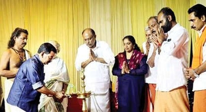 തമ്പുരാൻകുന്ന് സുബ്രഹ്മണ്യസ്വാമി ക്ഷേത്രത്തില് നടന്ന സാംസ്കാരിക സമ്മേളനം ഉദ്ഘാടനം ചെയ്തു തമ്പുരാൻകുന്ന് സുബ്രഹ്മണ്യസ്വാമി ക്ഷേത്രത്തില് നടന്ന സാംസ്കാരിക സമ്മേളനം ഉദ്ഘാടനം ചെയ്തു