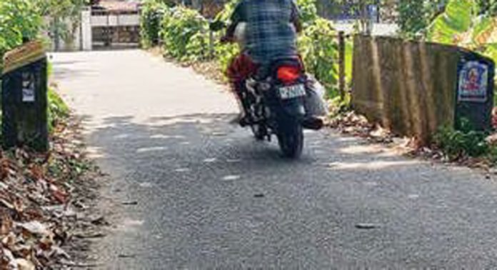 മതിൽഭാഗം തെക്കേനട പാലം ; സ്ഥലം ഏറ്റെടുക്കലിനുള്ള വിജ്ഞാപനം ഇറങ്ങി മതിൽഭാഗം തെക്കേനട പാലം ; സ്ഥലം ഏറ്റെടുക്കലിനുള്ള വിജ്ഞാപനം ഇറങ്ങി