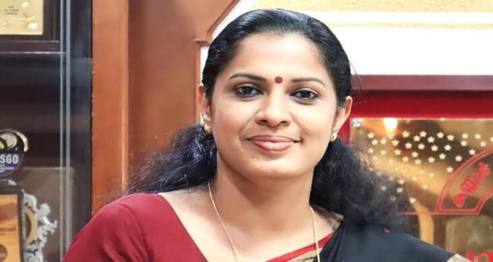 നവീൻ ബാബുവിന്റെ മരണം : ദിവ്യക്കെതിരായ പരാമർശം തിരുത്തി എംവി ജയരാജൻ നവീൻ ബാബുവിന്റെ മരണം : ദിവ്യക്കെതിരായ പരാമർശം തിരുത്തി എംവി ജയരാജൻ