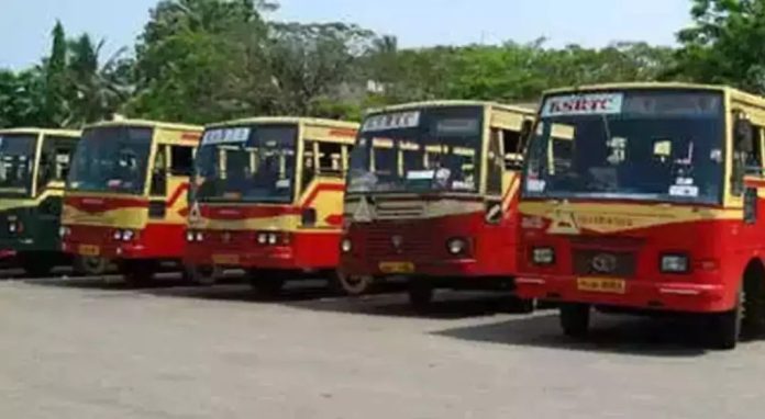 കെഎസ്ആര്ടിസിയില് ഇന്ന് അര്ധരാത്രി മുതല് ടിഡിഎഫ് പണിമുടക്ക് കെഎസ്ആര്ടിസിയില് ഇന്ന് അര്ധരാത്രി മുതല് ടിഡിഎഫ് പണിമുടക്ക്