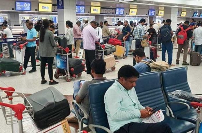 പ്രവാസികൾക്കായി ‘ലോക കേരള കേന്ദ്രങ്ങൾ’ ; അഞ്ച് കോടി രൂപ ബജറ്റിൽ വകയിരുത്തി പ്രവാസികൾക്കായി ‘ലോക കേരള കേന്ദ്രങ്ങൾ’ ; അഞ്ച് കോടി രൂപ ബജറ്റിൽ വകയിരുത്തി