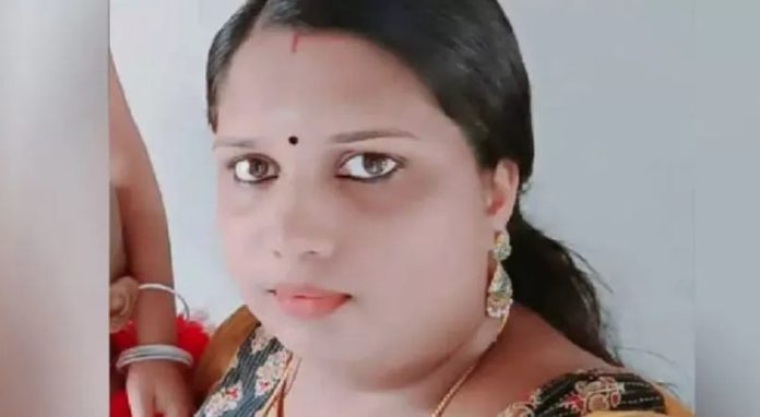 സാമ്പത്തിക തട്ടിപ്പ് കേസ് : ശ്രീതു ഇനി അട്ടക്കുളങ്ങര ജയിലിൽ സാമ്പത്തിക തട്ടിപ്പ് കേസ് : ശ്രീതു ഇനി അട്ടക്കുളങ്ങര ജയിലിൽ