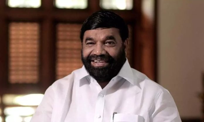 കെയര് ഹോം പദ്ധതികള് സമയബന്ധിതമായി പൂര്ത്തീകരിക്കാന് നിര്ദ്ദേശം നല്കി മന്ത്രി വി എന് വാസവന് കെയര് ഹോം പദ്ധതികള് സമയബന്ധിതമായി പൂര്ത്തീകരിക്കാന് നിര്ദ്ദേശം നല്കി മന്ത്രി വി എന് വാസവന്