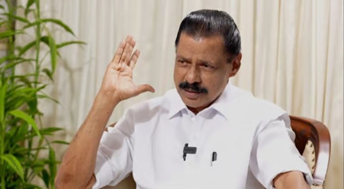 കേരളത്തിന്റെ വളര്ച്ചയെ ലോകത്തിന് മുന്നില് അവതരിപ്പിച്ച തരൂരിനെ അഭിനന്ദിച്ച് എംവി ഗോവിന്ദന് കേരളത്തിന്റെ വളര്ച്ചയെ ലോകത്തിന് മുന്നില് അവതരിപ്പിച്ച തരൂരിനെ അഭിനന്ദിച്ച് എംവി ഗോവിന്ദന്