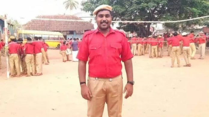ബംപർ ലോട്ടറിയുടെ വ്യാജ ടിക്കറ്റ് നിർമിച്ച് തട്ടിപ്പ് ; സിപിഎം ലോക്കൽ കമ്മറ്റി അംഗം അറസ്റ്റിൽ ബംപർ ലോട്ടറിയുടെ വ്യാജ ടിക്കറ്റ് നിർമിച്ച് തട്ടിപ്പ് ; സിപിഎം ലോക്കൽ കമ്മറ്റി അംഗം അറസ്റ്റിൽ