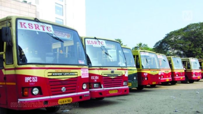 കെഎസ്ആർടിസി ബസ് തടഞ്ഞ് ജീവനക്കാരെ ആക്രമിച്ച സംഭവം : കേസെടുത്ത് പോലീസ് കെഎസ്ആർടിസി ബസ് തടഞ്ഞ് ജീവനക്കാരെ ആക്രമിച്ച സംഭവം : കേസെടുത്ത് പോലീസ്