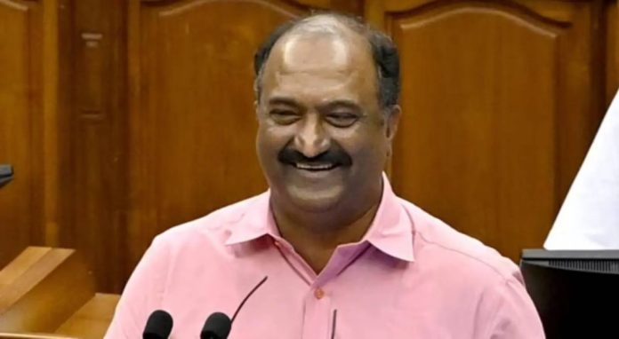 തദ്ദേശ സ്വയംഭരണ സ്ഥാപനങ്ങൾക്ക് 1905 കോടി രൂപ കൂടി അനുവദിച്ചു തദ്ദേശ സ്വയംഭരണ സ്ഥാപനങ്ങൾക്ക് 1905 കോടി രൂപ കൂടി അനുവദിച്ചു