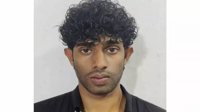 ഇന്സ്റ്റഗ്രാമിലൂടെ പ്രണയം നടിച്ച് പീഡിപ്പിച്ചു ; യുവാവിനെ അറസ്റ്റ് ചെയ്തു ഇന്സ്റ്റഗ്രാമിലൂടെ പ്രണയം നടിച്ച് പീഡിപ്പിച്ചു ; യുവാവിനെ അറസ്റ്റ് ചെയ്തു