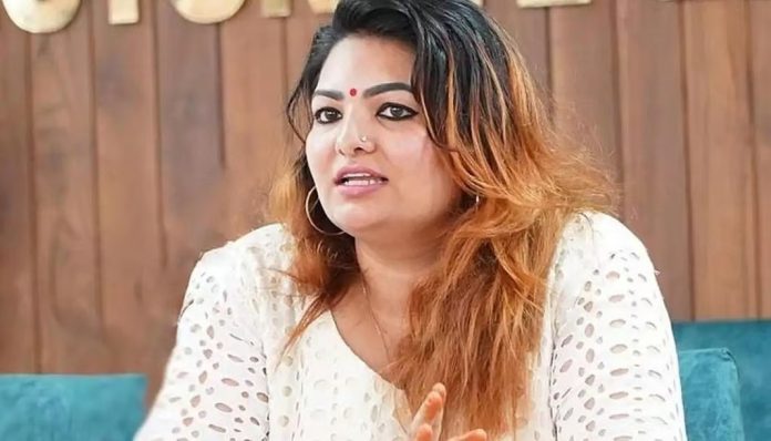 സാന്ദ്ര തോമസിന്റെ പരാതി ; ശാന്തിവിള ദിനേശിനും ജോസ് തോമസിനും എതിരെ കേസ് സാന്ദ്ര തോമസിന്റെ പരാതി ; ശാന്തിവിള ദിനേശിനും ജോസ് തോമസിനും എതിരെ കേസ്