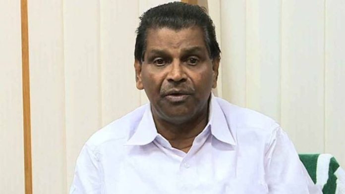 സംസ്ഥാനത്തെ കോൺഗ്രസ് പാർട്ടിയെ നയിക്കുന്നത് കൂട്ടായ നേതൃത്വം : തിരുവഞ്ചൂർ രാധാകൃഷ്ണൻ സംസ്ഥാനത്തെ കോൺഗ്രസ് പാർട്ടിയെ നയിക്കുന്നത് കൂട്ടായ നേതൃത്വം : തിരുവഞ്ചൂർ രാധാകൃഷ്ണൻ
