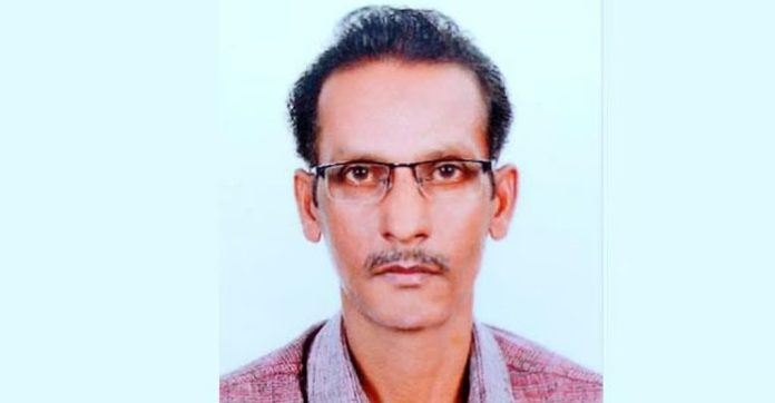 മുള്ളൻപന്നി ഓട്ടോയിലേക്ക് ഓടിക്കയറി ; ഓട്ടോ മറിഞ്ഞ് ഡ്രൈവർക്ക് ദാരുണാന്ത്യം മുള്ളൻപന്നി ഓട്ടോയിലേക്ക് ഓടിക്കയറി ; ഓട്ടോ മറിഞ്ഞ് ഡ്രൈവർക്ക് ദാരുണാന്ത്യം