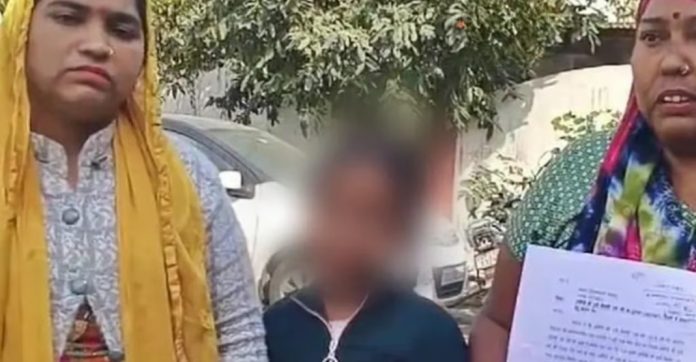 മൂന്നാം ക്ലാസ്സ് വിദ്യാർത്ഥിനിക്ക് സ്കൂൾ പ്രിൻസിപ്പലിന്റെ ക്രൂര മർദ്ദനം മൂന്നാം ക്ലാസ്സ് വിദ്യാർത്ഥിനിക്ക് സ്കൂൾ പ്രിൻസിപ്പലിന്റെ ക്രൂര മർദ്ദനം